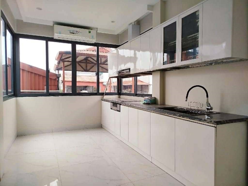 NHÀ TÔN ĐỨC THẮNG 6 TẦNG THANG MÁY MỚI ĐẸP_GẦN PHỐ NGÕ NÔNG_33m2_VỀ Ở NGAY, hơn 10 tỷ